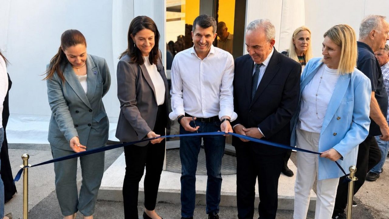 mpaloni_egkainia
